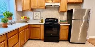 Rare 5-Bedroom Gem in Kingsessing Gallery 3