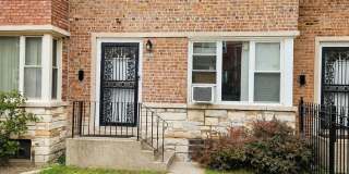 8352 S Ingleside Avenue Gallery 1