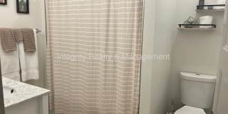 2 Bed/1 Bath, 1317 Sqft - 3539 Mariposa St Gallery 16