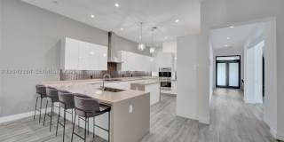 5742 Brookfield Cir E Gallery 8