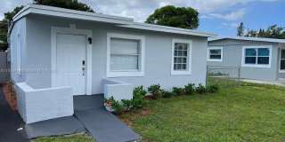 2726 NW 4th Ct Gallery 1