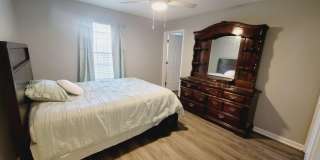 4434 Gearhart Road Gallery 21