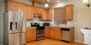 Charming Four Bedroom Home in Aloha on Quiet Cul-De-Sac! Gallery 5