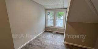 33 Center St. Gallery 1