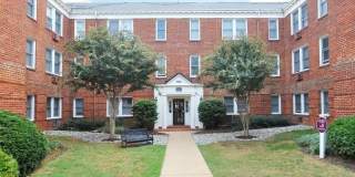 906 S WASHINGTON Street Gallery 1