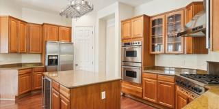 8451 E HIGH POINT Drive Gallery 11
