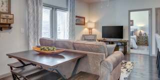 Williamson at the Overlook Gallery 18