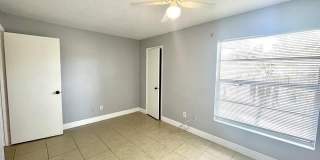 1223 LA MESA Avenue Gallery 21
