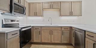 Seventh Hill Estates Gallery 17