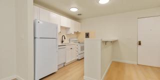 Seasons Apartments Gallery 24