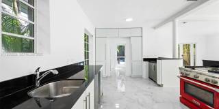 1545 Meridian Ave Gallery 36