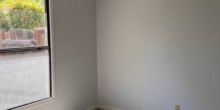 4 bed 2 bath house available now! Gallery 8