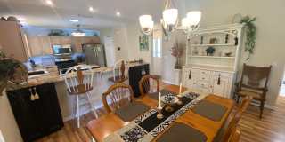 Beautiful Over Sized TURNKEY SEASONAL 2 bed 2 bath Rental on Golf Course in Polo Ridge Gallery 10