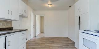 3411 41st Street Gallery 11