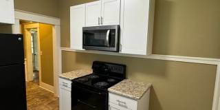 Super cute and close to Querbes Park.... Super cute and close to Querbes Park.... Gallery 7