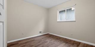 Charming 3BR House in Pontiac Gallery 37