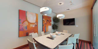 Ashton Bellevue Gallery 24