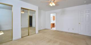 425 Summerwalk Gallery 33