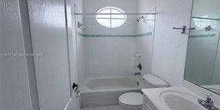 8720 NW 111th Ct Gallery 21