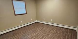 292 Reynolds Ave Gallery 4