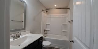 3 Bedroom 2 Full Bath Dog Friendly Home For Rent! Gallery 8