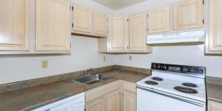 London Square Gallery 30