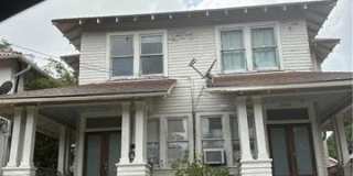 2010 BROADWAY Street Gallery 1