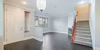 Beautiful Townhome in Summerlin Gallery 8