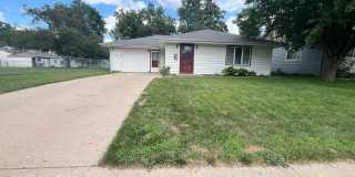 2 Bed/1 Bath Ranch Style Home For Rent! Gallery 1