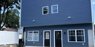 27 Pearl Street Gallery 1
