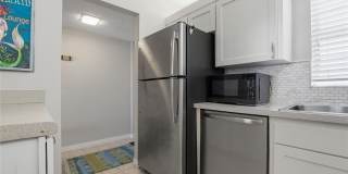 7540 BAY ISLAND DRIVE S Gallery 13