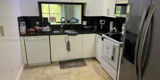 12651 SW 16th Ct Gallery 21