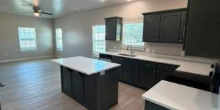 New Construction with Stylish Design & Fenced Backyard in Lawton Gallery 15