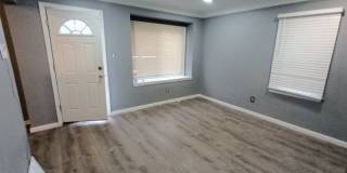 3 bed/1 bath bungalow - Now Available! Gallery 5