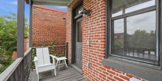 210 8TH Street SE Gallery 20