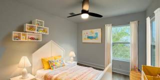 2239 Burnet St Gallery 5