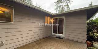 Cute 3 BD | 1.5 BA Home in Lake Oswego - Lake Access! Cute 3 BD | 1.5 BA Home in Lake Oswego - Lake Access! Gallery 17
