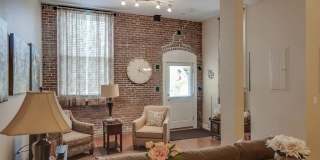 1-1B Central St # A Gallery 1