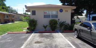 711 SW 9th St Gallery 1