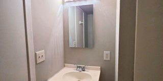 Two level - Two BR/1BA Condo Gallery 8