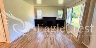 Charming 2 Bed, 2 Bath Home with Updated Kitchen & Outdoor Living Space Charming 2 Bed, 2 Bath Home with Updated Kitchen & Outdoor Living Space Gallery 13
