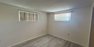 Beautiful 2 bedroom home with fenced in backyard Gallery 21