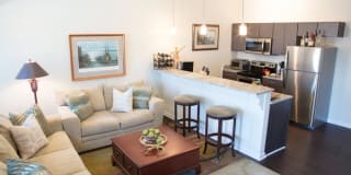 Gramercy Row Gallery 26