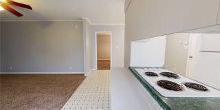 3252 CHELTENHAM Drive Gallery 10