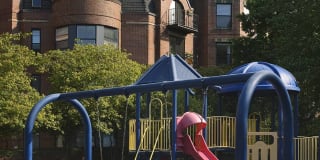 Garrison Square Gallery 25