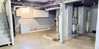 124 E Sunnyside Avenue Gallery 18