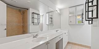 4235 N University Dr Gallery 14