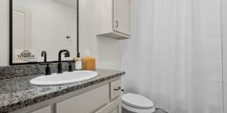 Fully Furnished 3 Bed 2 Bath Home Gallery 12
