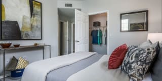 Avana Eastlake Gallery 16