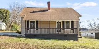 Three Bedroom Retreat in Greer, SC Gallery 1